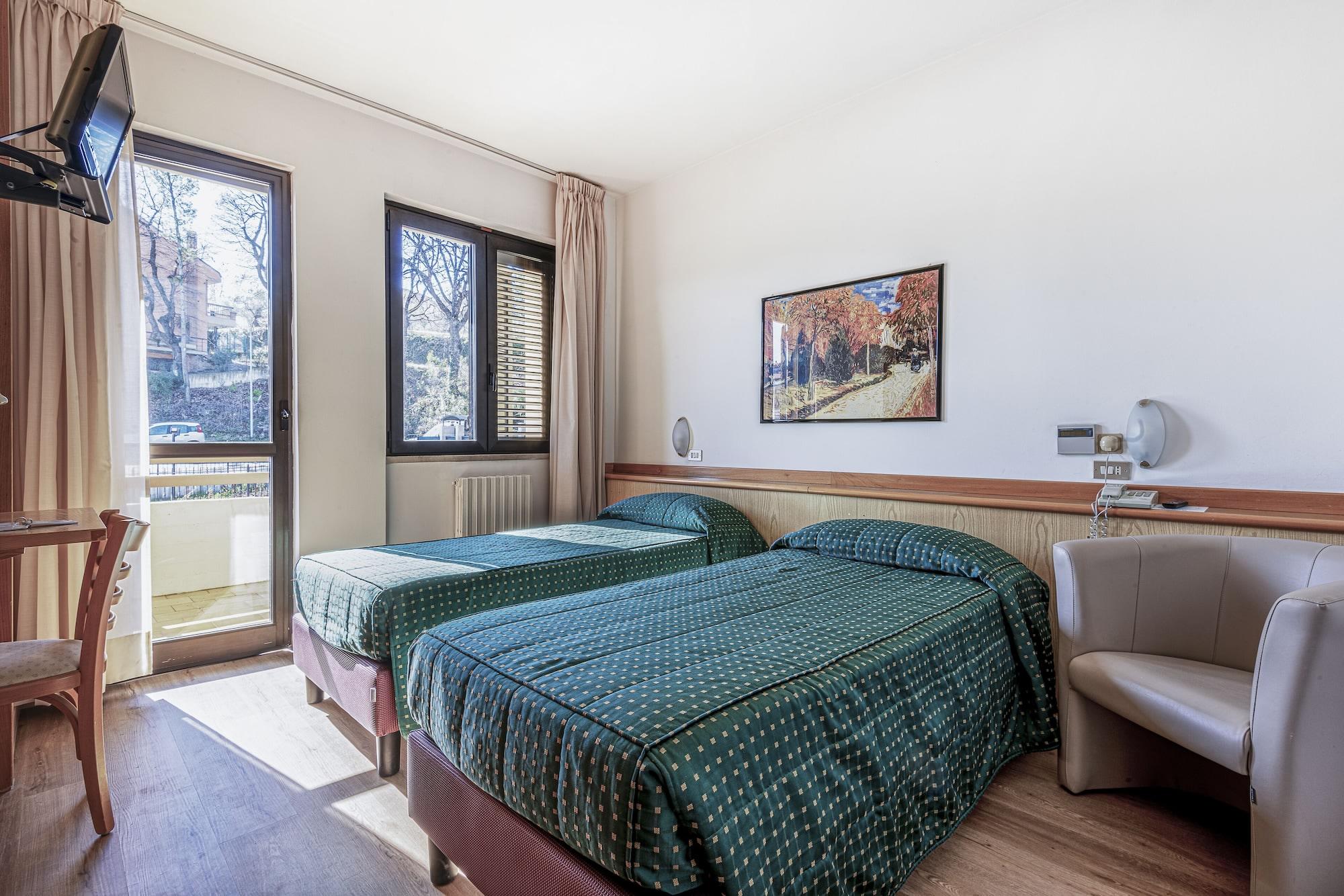 Hotel Pennile Ascoli Piceno Exterior photo